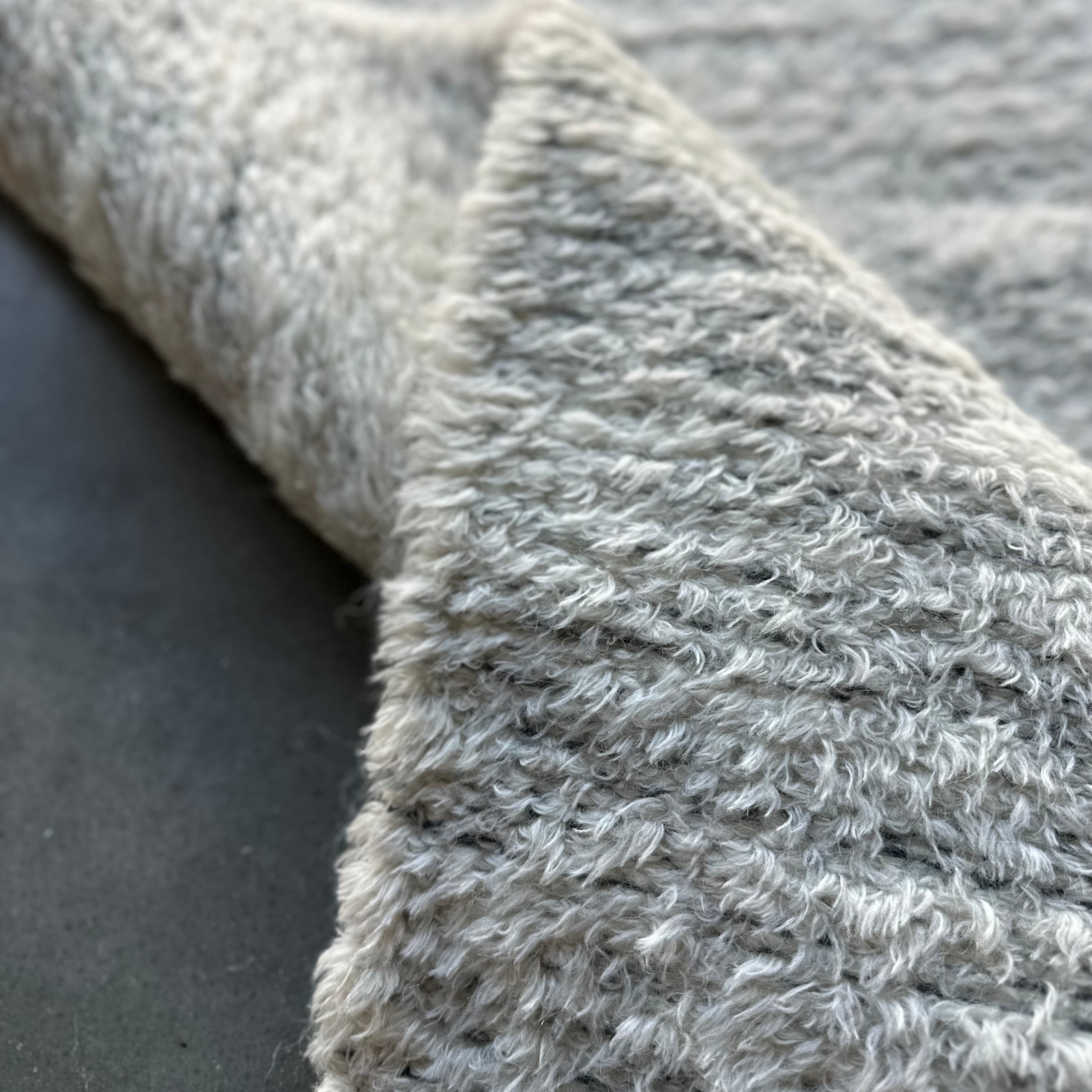 NEW! adeline veined in snow