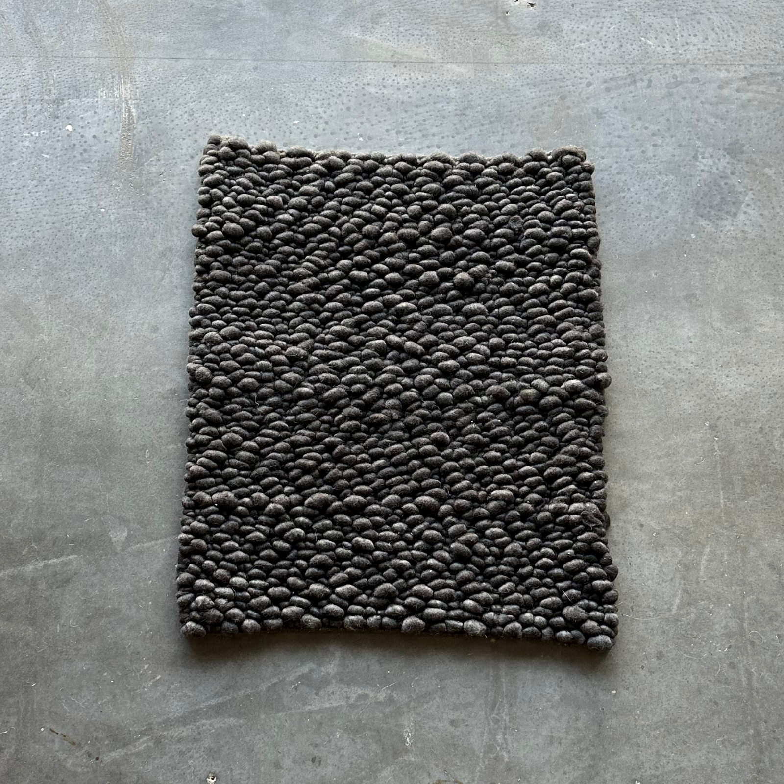 NEW! belle in river stone