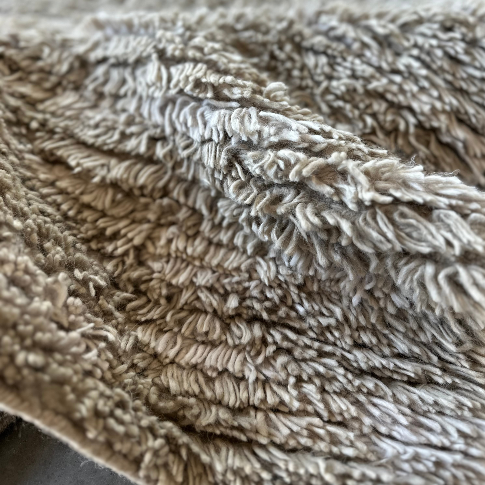 NEW! isla in oatmeal