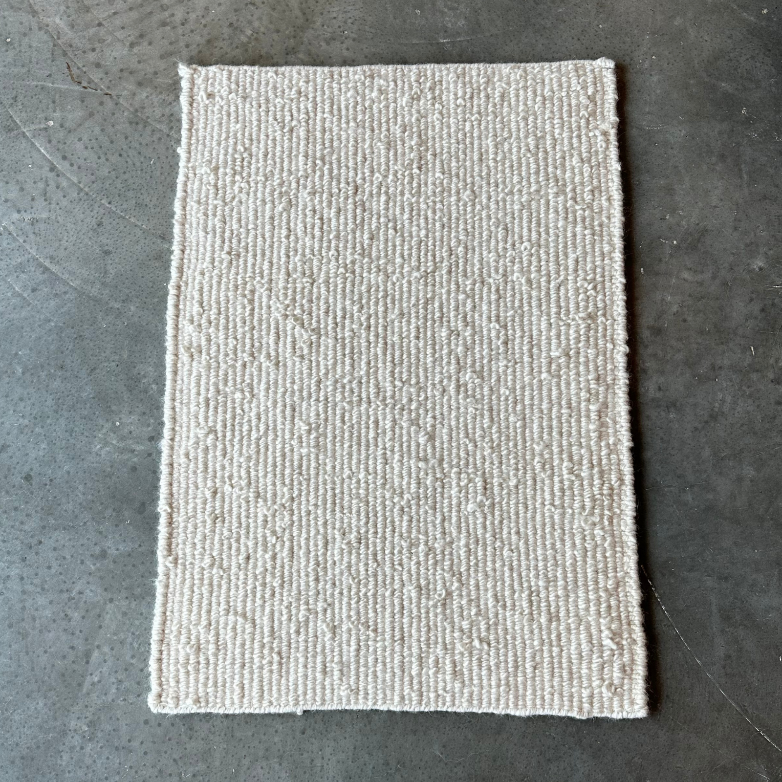 NEW! dominique in powder