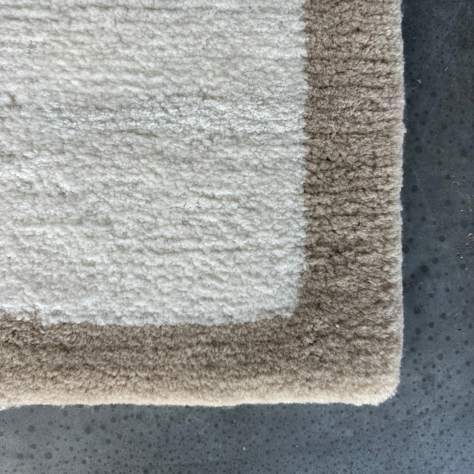 NEW! sophia in natural white