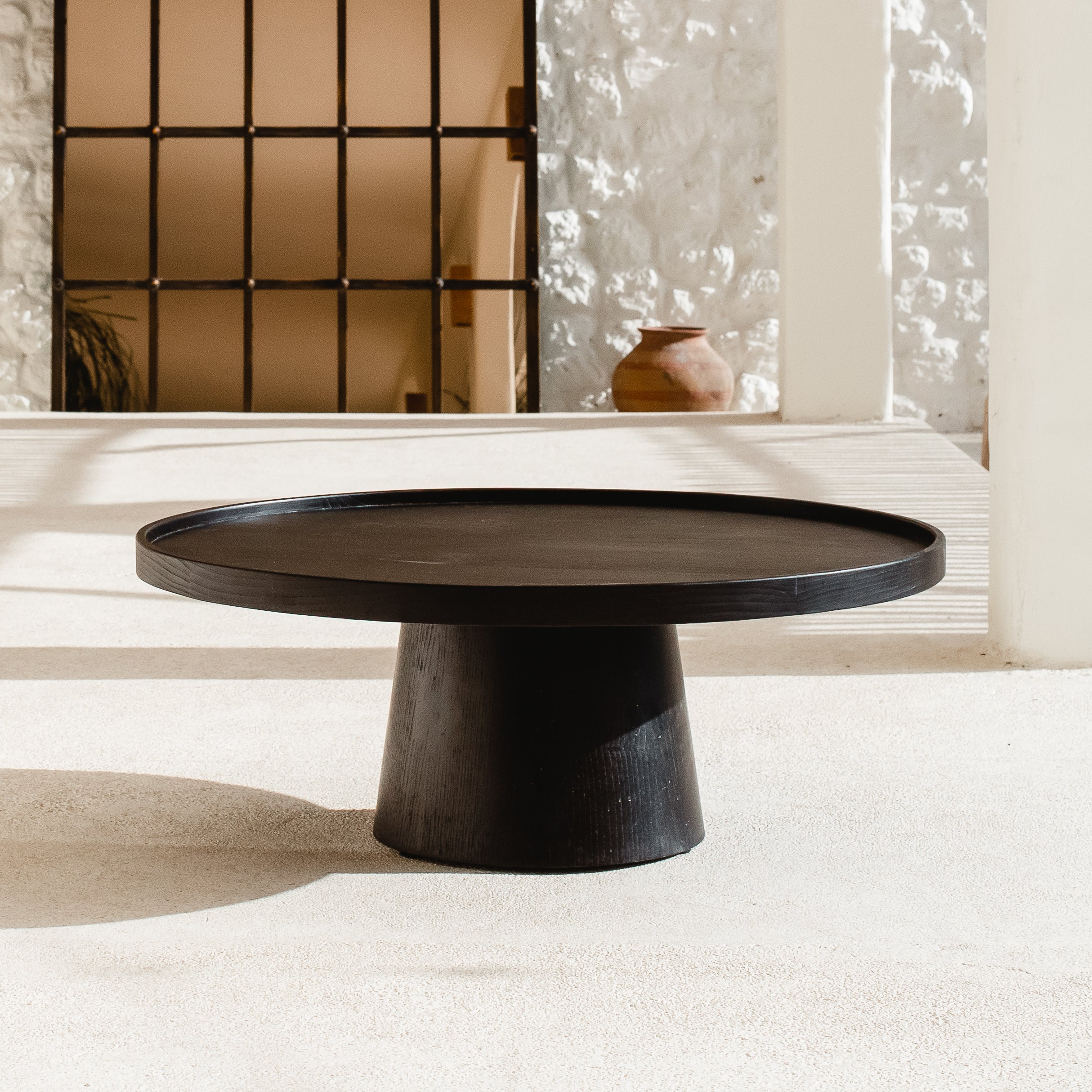 ella petite coffee table in black